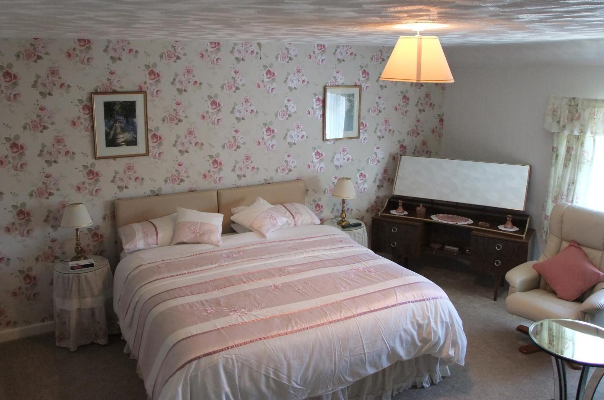Erw-Lon Farm Bed & Breakfast Pontfaen Cameră foto